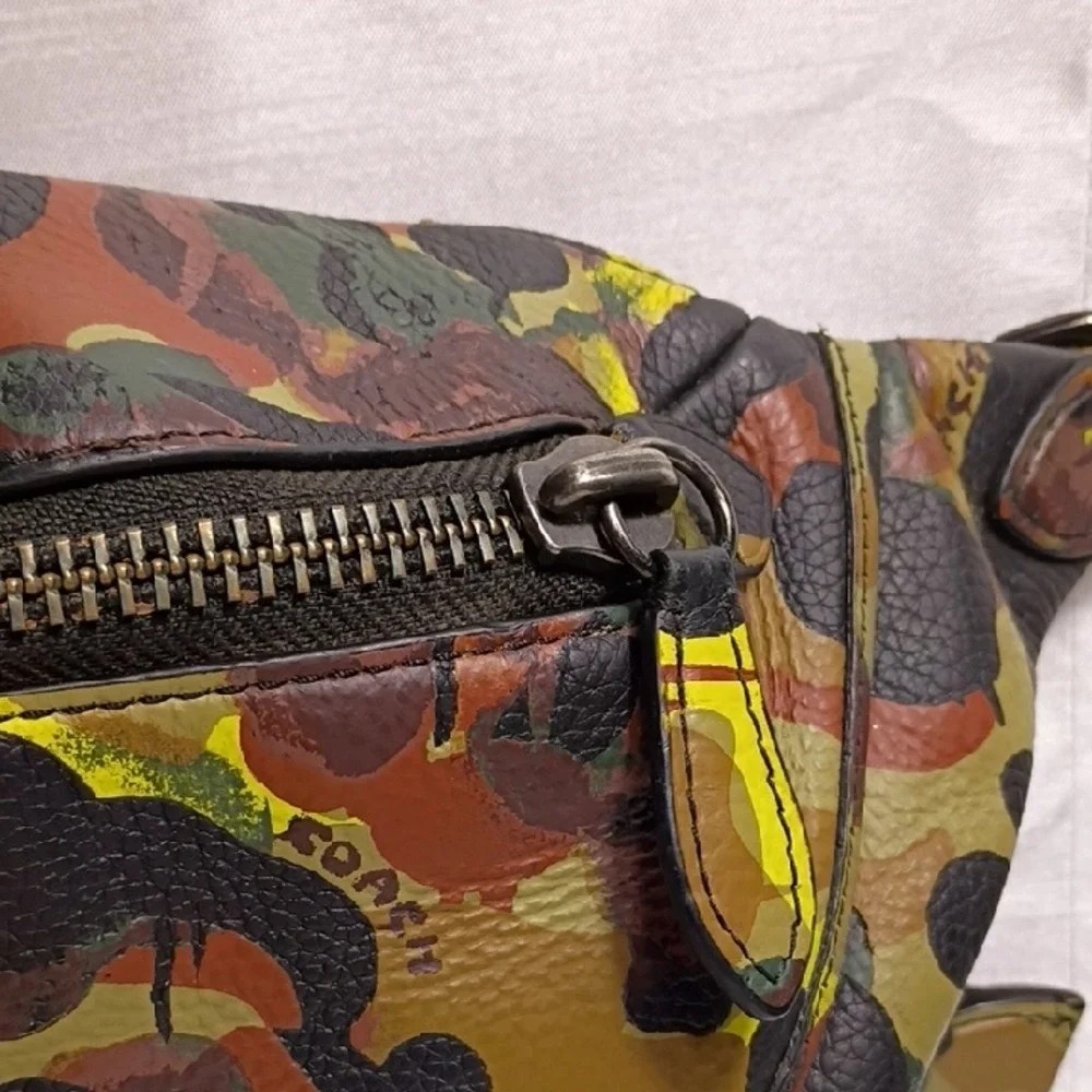 COACH Leatherware Camo‎ Belt Bag Crossbody Bag Urban Streetwear Fanny Pack6 - Picture 3 of 12